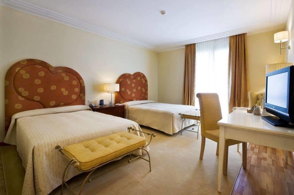 Rizzi Aquacharme Hotel & Spa Boario Terme Zewnętrze zdjęcie