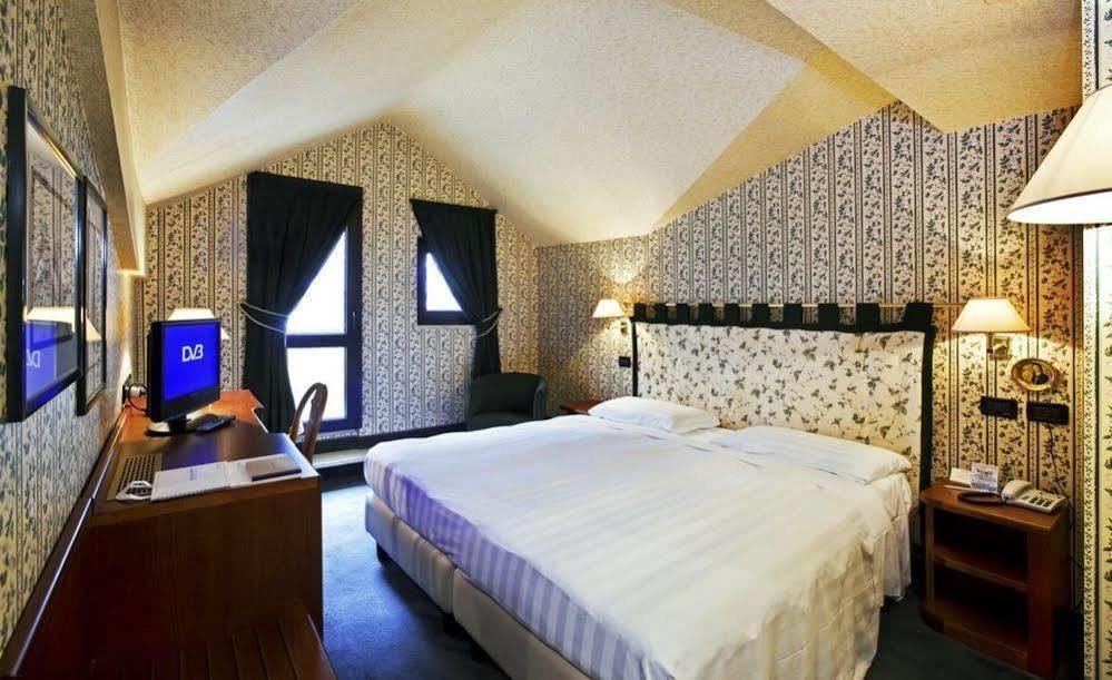 Rizzi Aquacharme Hotel & Spa Boario Terme Zewnętrze zdjęcie